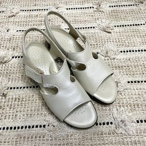 SAS Tripad Comfort Women Sandals 9N
